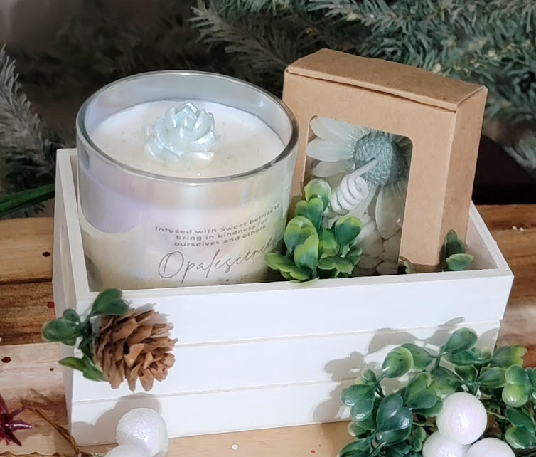 Opalesence Wickless Kandle ~ Flower Kandle and melts