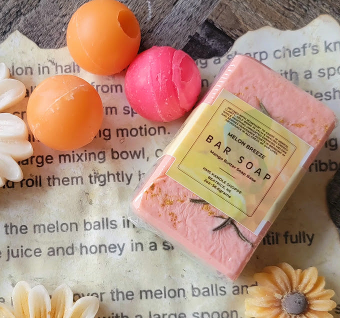 Spiritual Bar Soap Melon Breeze&nbsp;

2oz-56.6grams

Remember watermelon fruit bowls??😉

This soap was created with Intention! The beautiful colors of Green, Red &amp; Orange with a few swirls of Gold. Infused with Rosemary leaves.&nbsp;This kandle is scented with an amazing fragrance oil of Melon Breeze. It just takes you right into a beautiful Spring or Summer Day! The combination of the colors, melon fragrance and rosemary all work together to assist bringing in abundance in all areas of our lives. Upl