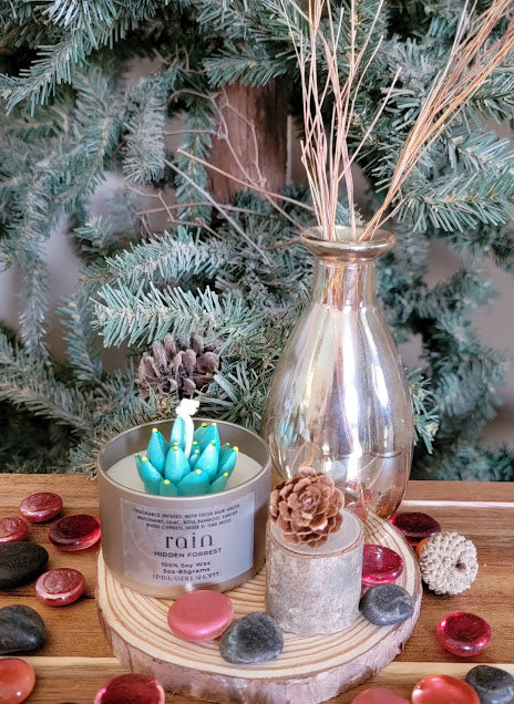 Succulent Kandles-Spiritual

Each Kandle-4oz-113.3grams- Champagne Gold Metal Tin- 100% Soy Wax.

Succulents represent enduring, timeless love, and adaptability, reminding us to overcome adversity, maintain inner balance, and find growth even in challenging environments. These kandle's have beautiful, bright, bold colors with a variety of fragrances.

rain- Hidden Forrest Spiritual Kandle.&nbsp;This beautiful kandle is a classic white kandle with shimmering blue succulents and a crackling wood wick.&nbsp;Th