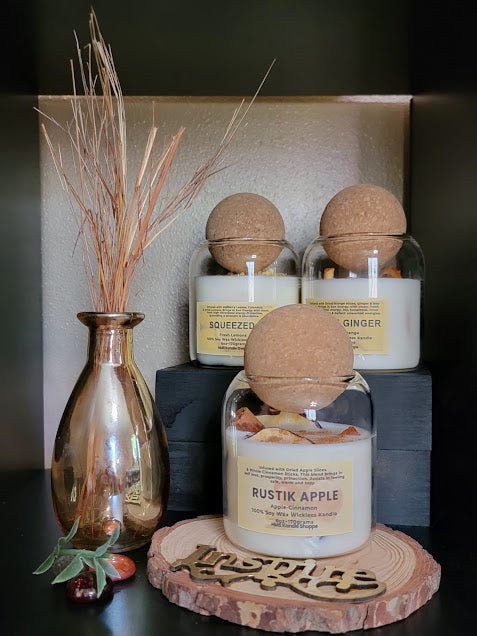 Rustik Apple- Wickless Spiritual Kandle

Rustik Apple Kandle-Spiritual

6oz~170grams-Glass Jar with Ball Cork Lid

100% Soy Wax Wickless Kandle

Apple-Cinnamon&nbsp;

This is an all-time favorite fragrance. Smells of fresh sliced apples and fresh cinnamon. This is a timeless fragrance that can be used all year long!

Infused with Dried Apple Slices &amp; Whole Cinnamon Sticks. This blend brings in self love, prosperity, protection. Assists in feeling safe, warm and cozy. A sprinkle of cinn