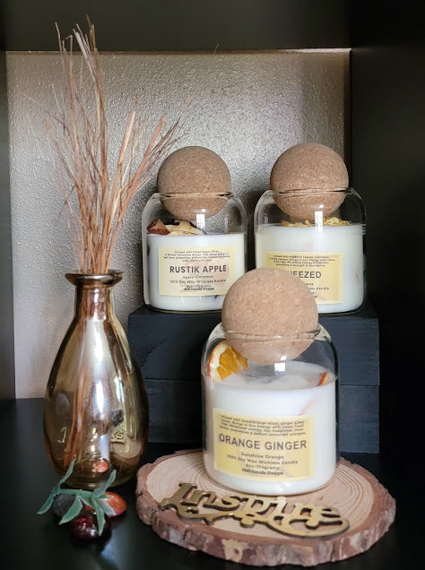 Orange Ginger Wickless Kandle-Spiritual

6oz~170grams&nbsp;

Sunshine Orange Fragrance

100% Soy Wax Wickless Kandle

The fresh Sunshine Orange fragrance will definitely bring in that ahhhh moment. Fresh citrus with a little fruity.&nbsp;

Infused with Dried orange slices, ginger &amp; bay leaves. Brings in Sun Energy with clean, fresh high vibrational energy. Joy, happiness, inner power, motivation &amp; deflect unwanted energies.

Use: Place Wickless Kandle on warmer, Medium-High heat setting. Remove Cork