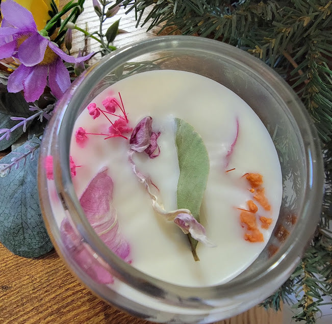 Tropical Meadows Spiritual Kandle

6oz-170grams

100% Soy Wax Kandle

Infused with Red/Purple Tulips, Bay Leaf, Pink Himalayan Salt and Dried Flowers. To bring in energy, wealth, new beginnings, renewal, determination. removing unwanted energies and replacing with high vibrational energy.

Use: Place Wickless Kandle on warmer, Medium-High heat setting. Remove Cork lid while heating.

*WARNING*&nbsp;FOR BOTTOM CANDLE WARMERS ONLY- Elements can burn.&nbsp; Do not leave warmer unattended. Do not leave Wickless