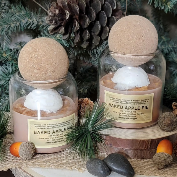 Baked Apple Pie

6oz~170grams

100% Soy Wax Wickless Kandle

Apple Pie Fragrance

Who doesn't love the smell of a baked apple pie?? Delicious dried apple slices inside this fun kandle. Topped with sprinkles of cinnamon and a scoop of vanilla ice cream!

Intentions, Abundance &amp; Prosperity, Healing &amp; Emotional Wellness, Positivity &amp; Removal of unwanted energy, Connection to Nature and the Divine, Transformation and Renewal, Protection.

This wickless Kandle can be used with Bottom Candle/Mug warme
