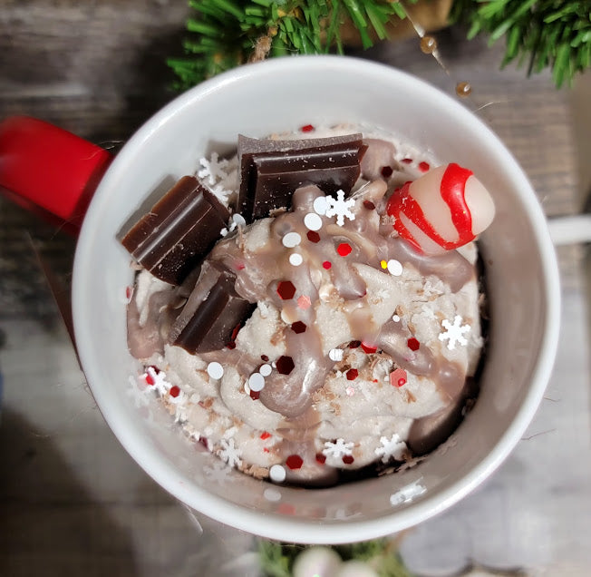 Holiday Hugs ~ In Mugs Wickless Kandle